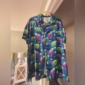 Disney 2023 Food and Wine Festival Exclusive Button Down